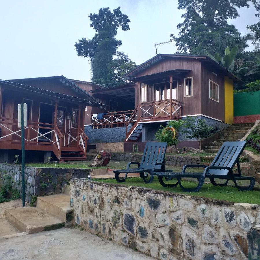 Guest House Quinta Natural Bangalots Graca Exterior photo